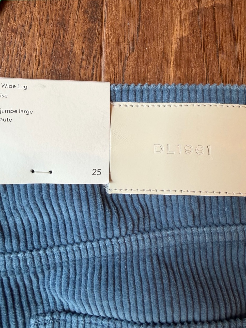 DL1961 Gisele Wide Leg Corduroy Pants Marseille Blue Size 25 NWT - Picture 8 of 9